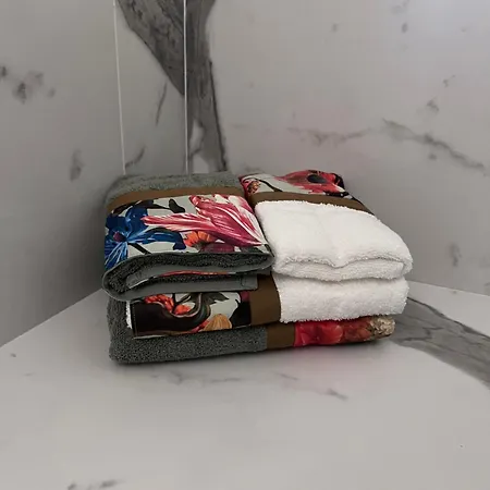 Apartamento Nuovo Ed Elegante In Zona Bocconi